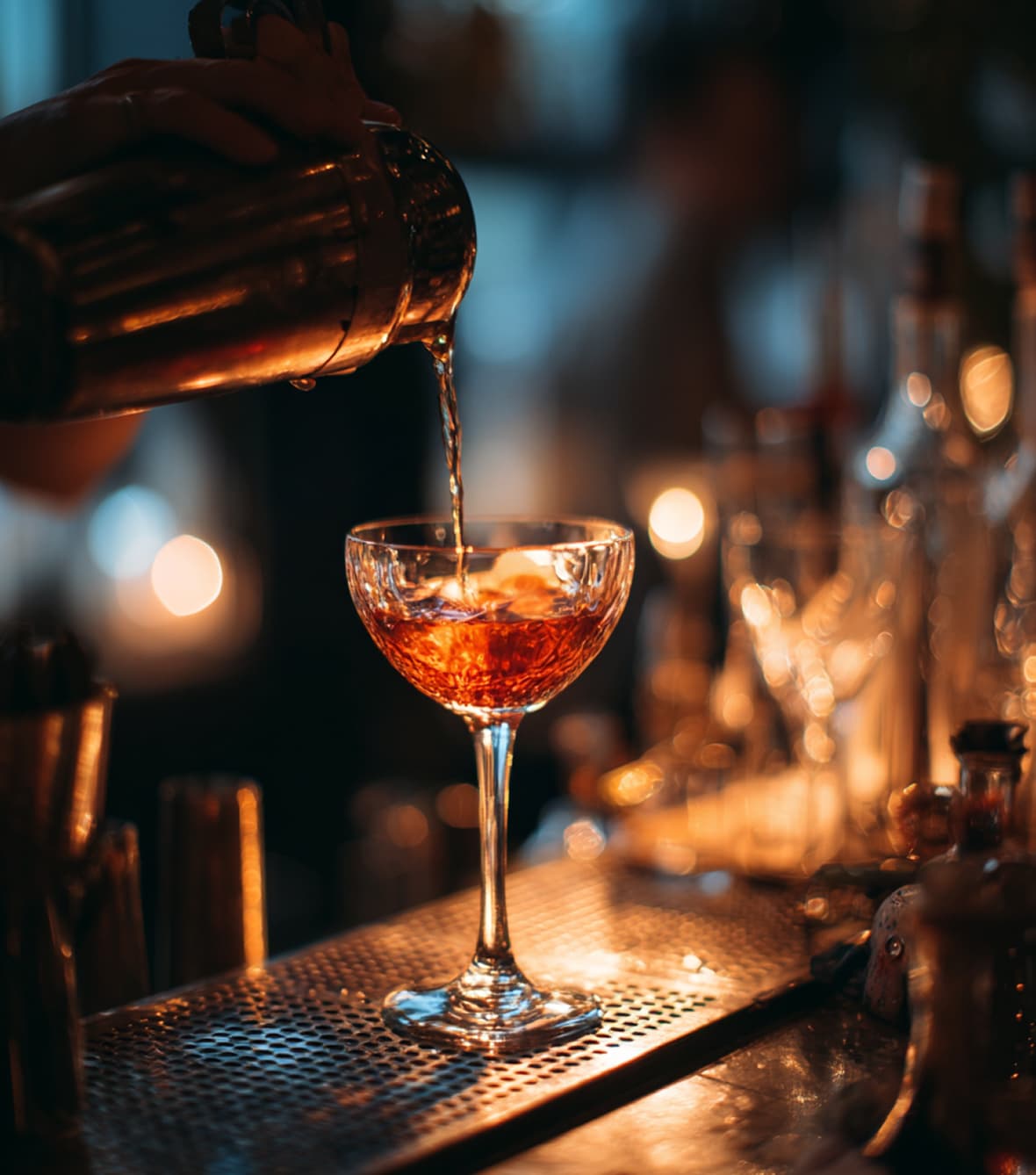 Проконсультируем, <br/>запишем на обучение